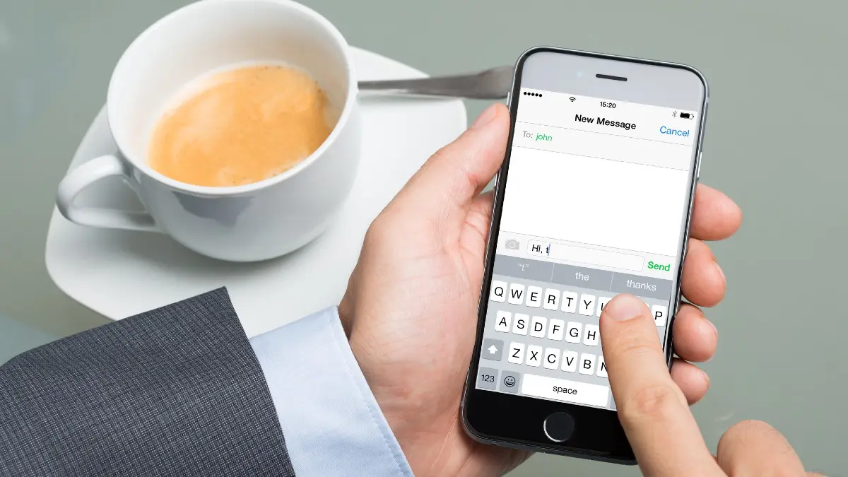 How to use Apple's trackpad feature on iPhone and iPad